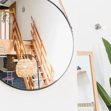 T4 Tres Spacieux Tres Lumineux Et Moderne De 93m2 A Ancy-dornot Apartament